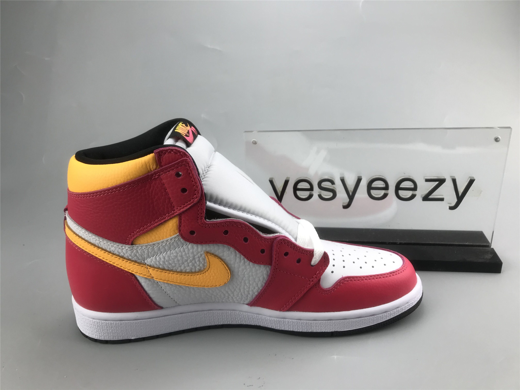 UA AIR JORDAN 1 RETRO HIGH OG 