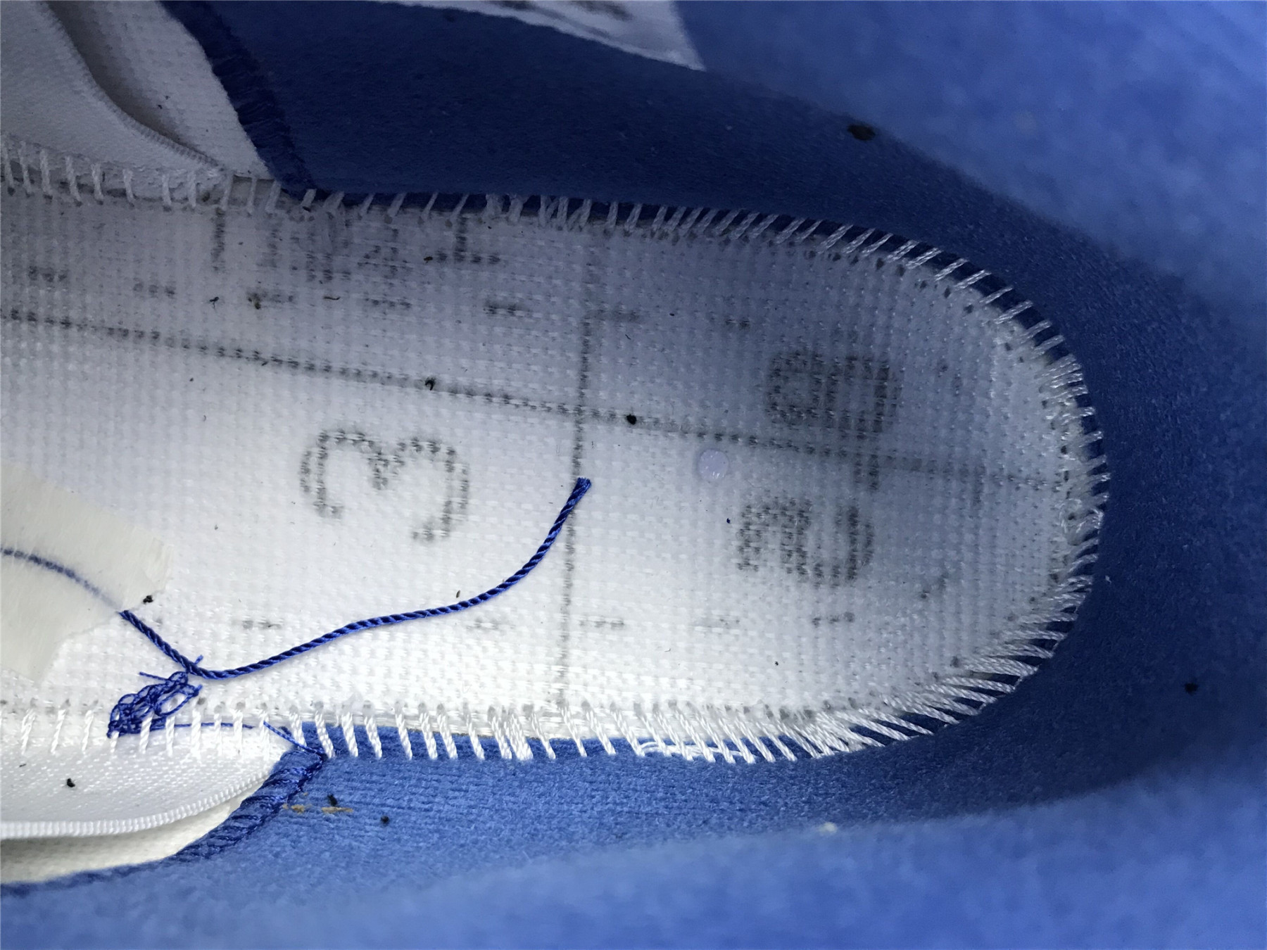 UA AIR JORDAN 4 RETRO 