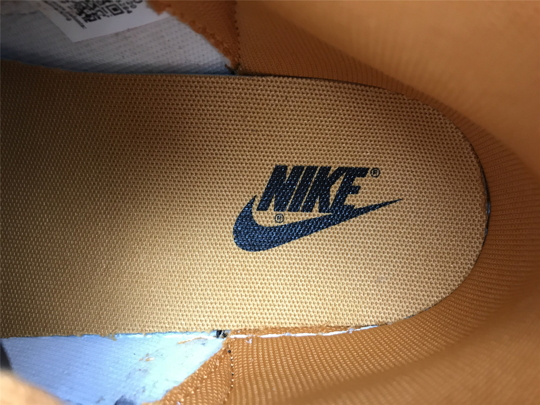 UA NIKE DUNK HIGH PREMIUM 