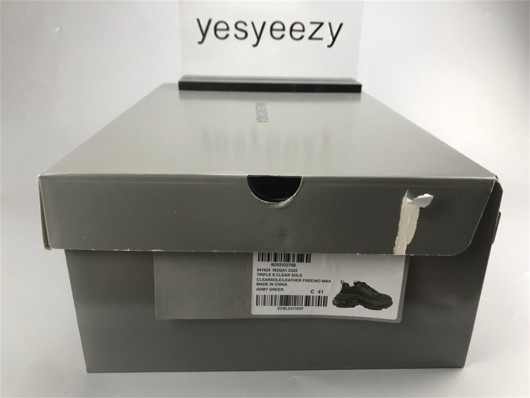 UA TRIPLE S CLEAR SOLE ARMY GREEN