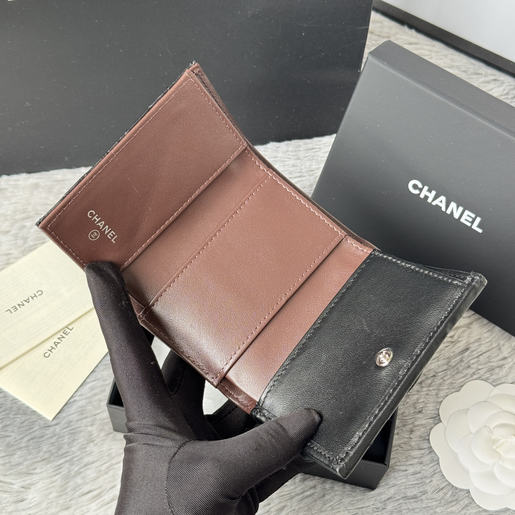 Ch**el card holder 10.5x7.5x3cm