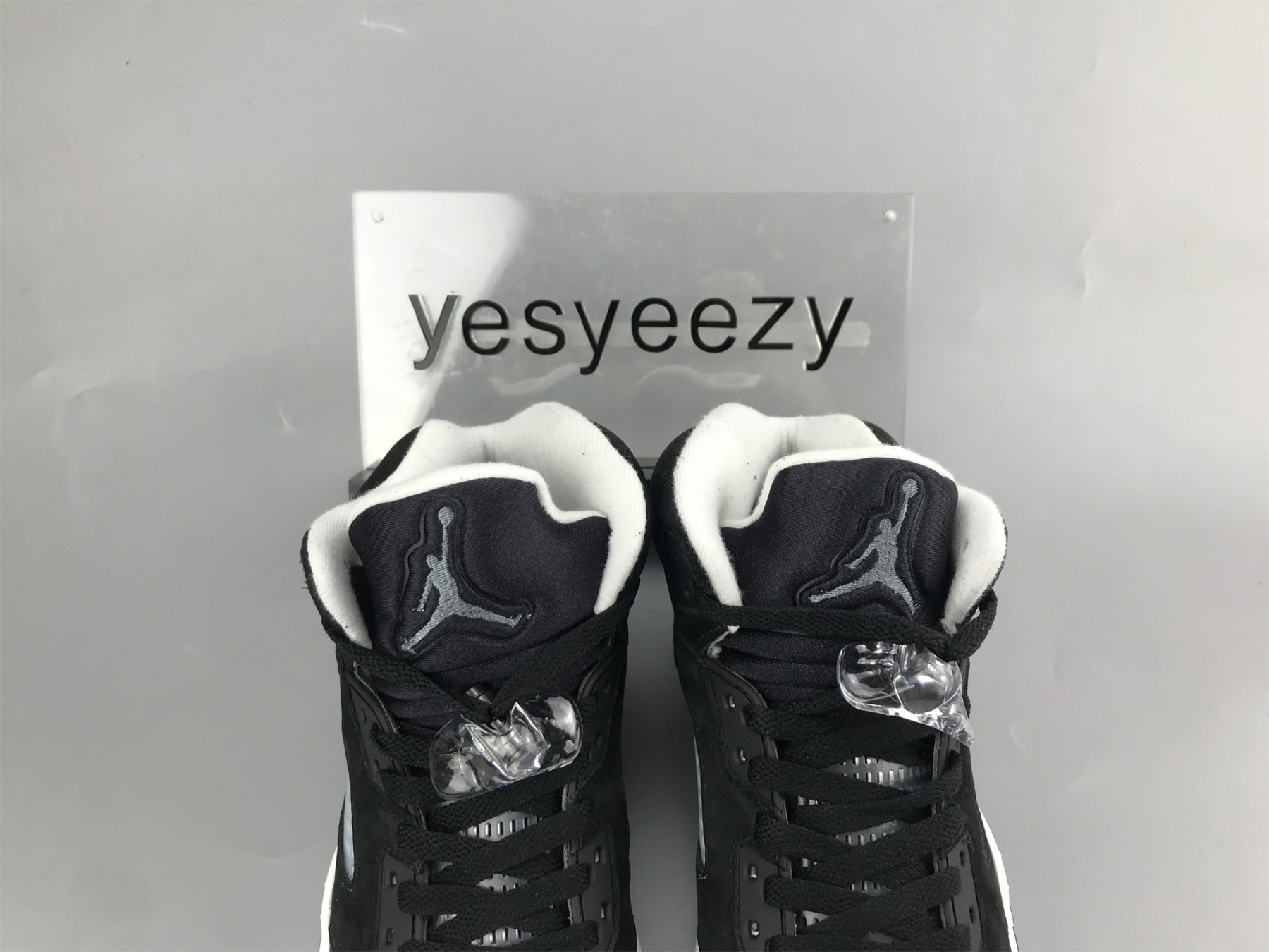 UA AIR JORDAN 5 RETRO 2021