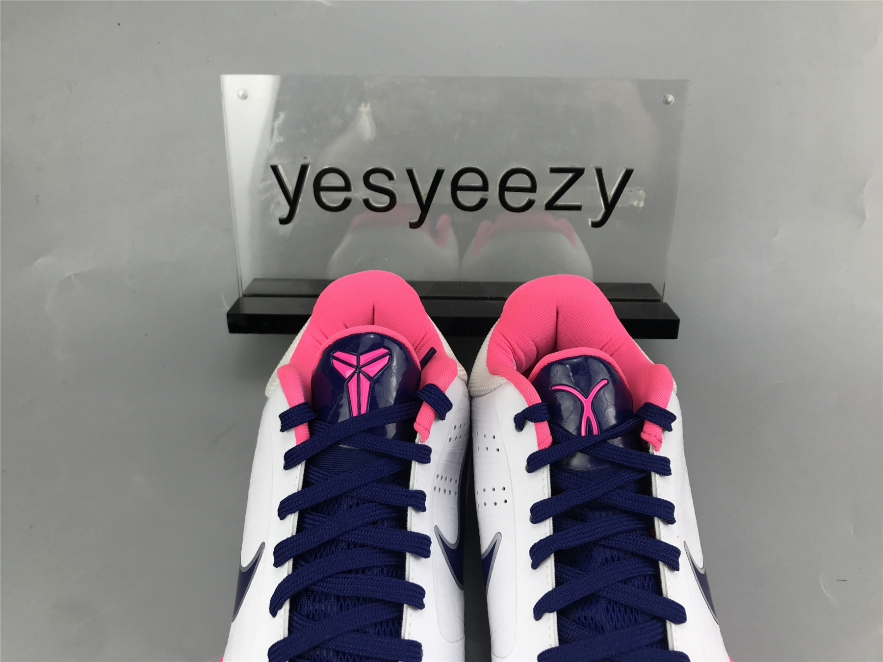 UA NIKE ZOOM KOBE 5 PROTRO 