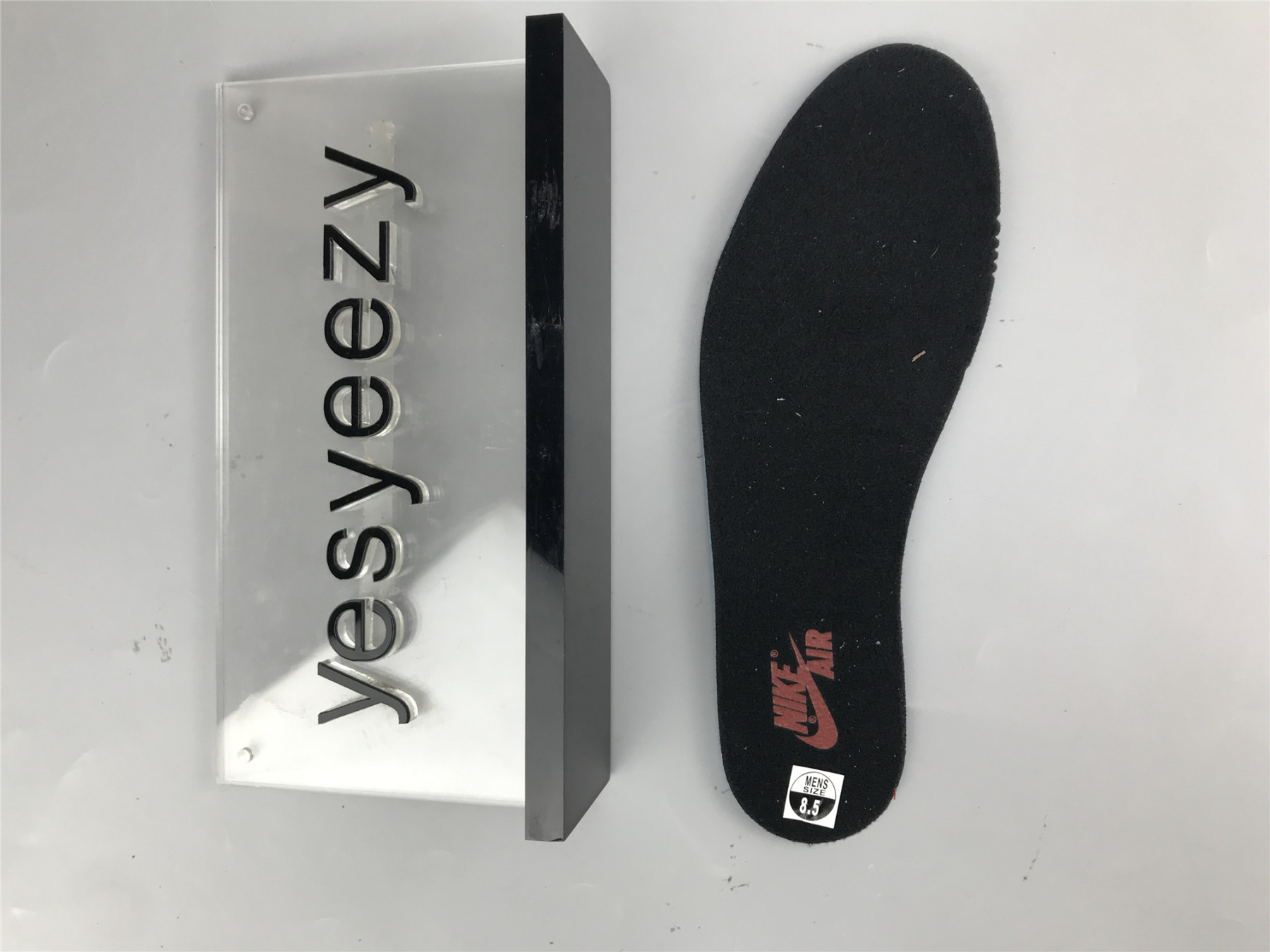 UA AIR JORDAN 1 RETRO HIGH OG PATENT 