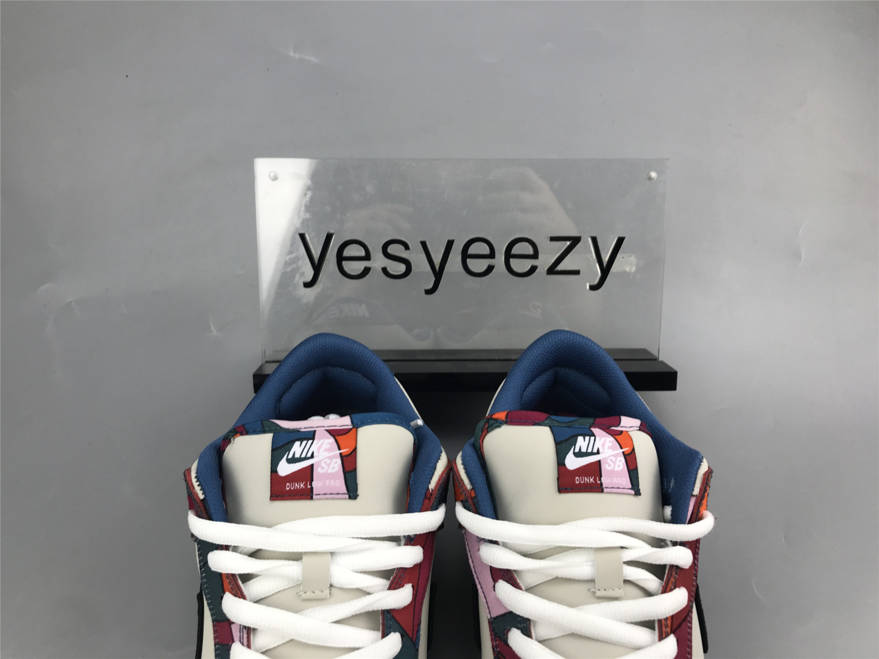 UA NIKE PARRA X DUNK LOW PRO QS SB 