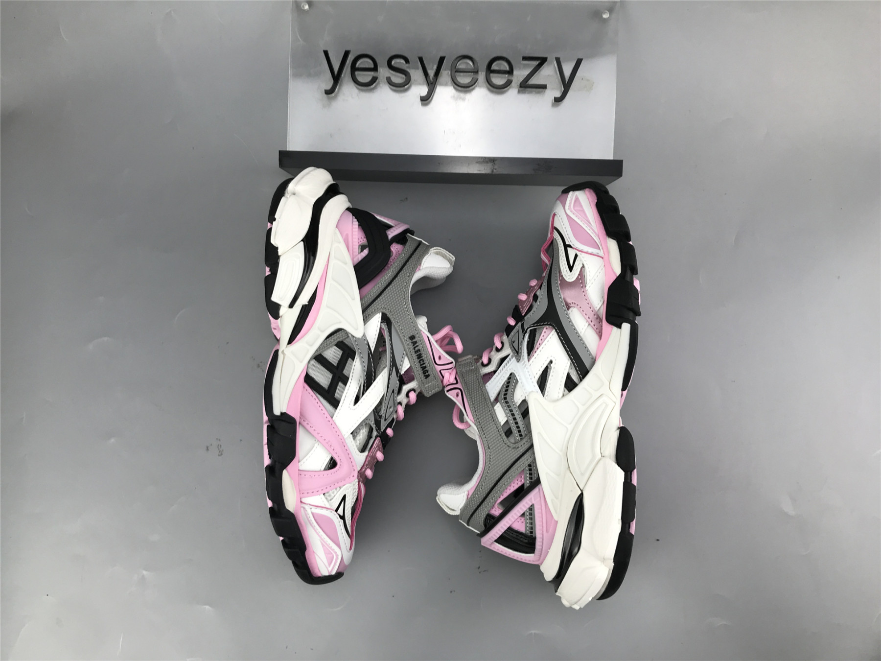 UA TRACK 2 OPEN SNEAKER PINK GREY WHITE