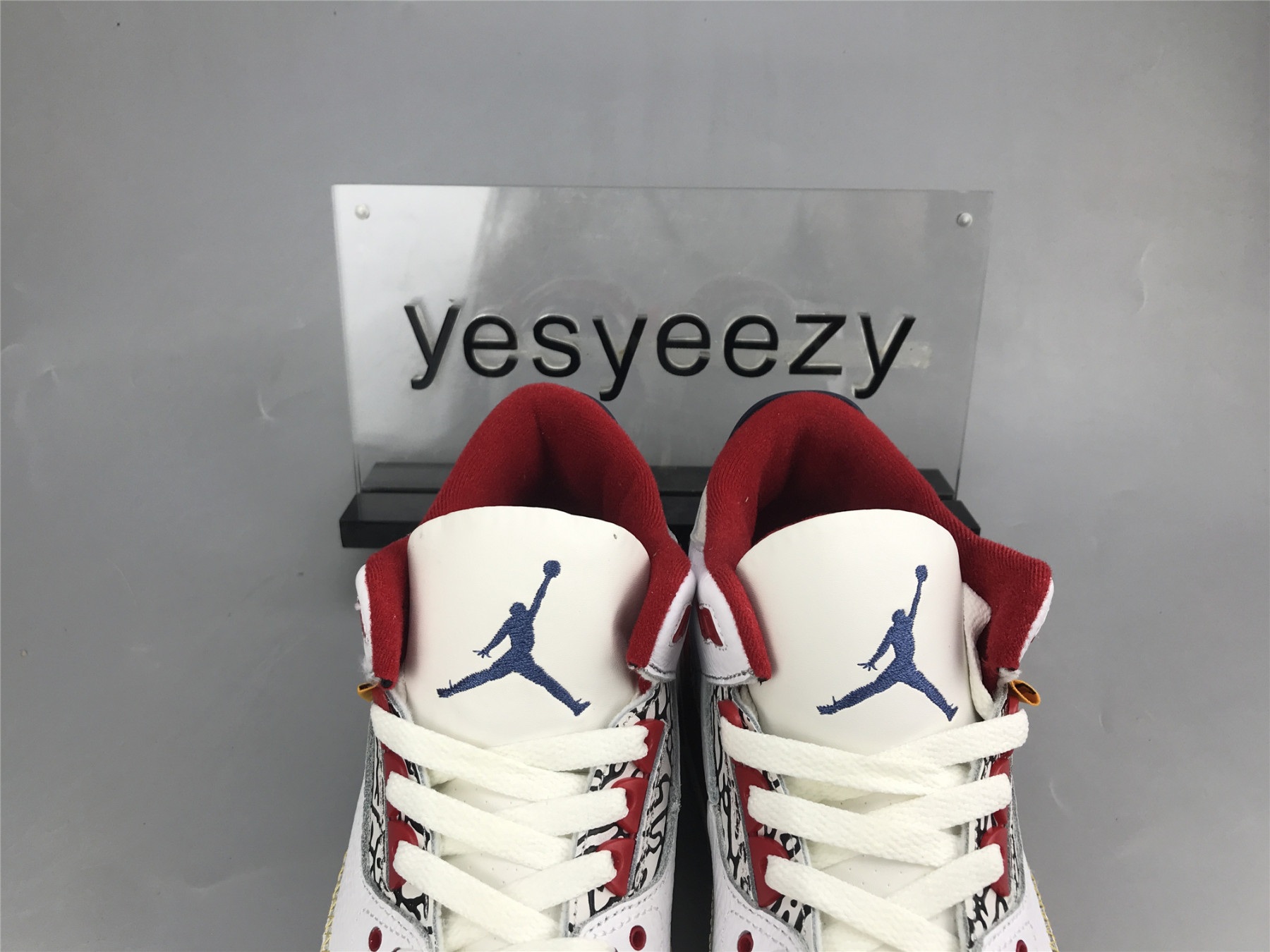 UA FRAGMENT DESIGN X AIR JORDAN 3Â