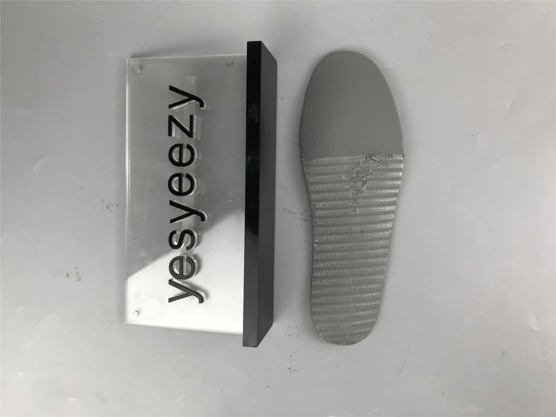 UA NIKE OFF-WHITE X DUNK LOW 