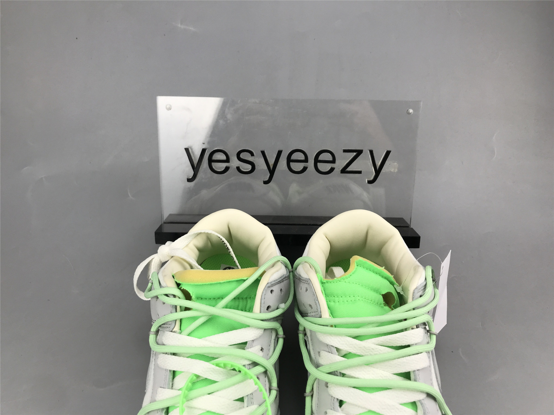 UA NIKE OFF-WHITE X DUNK LOW 