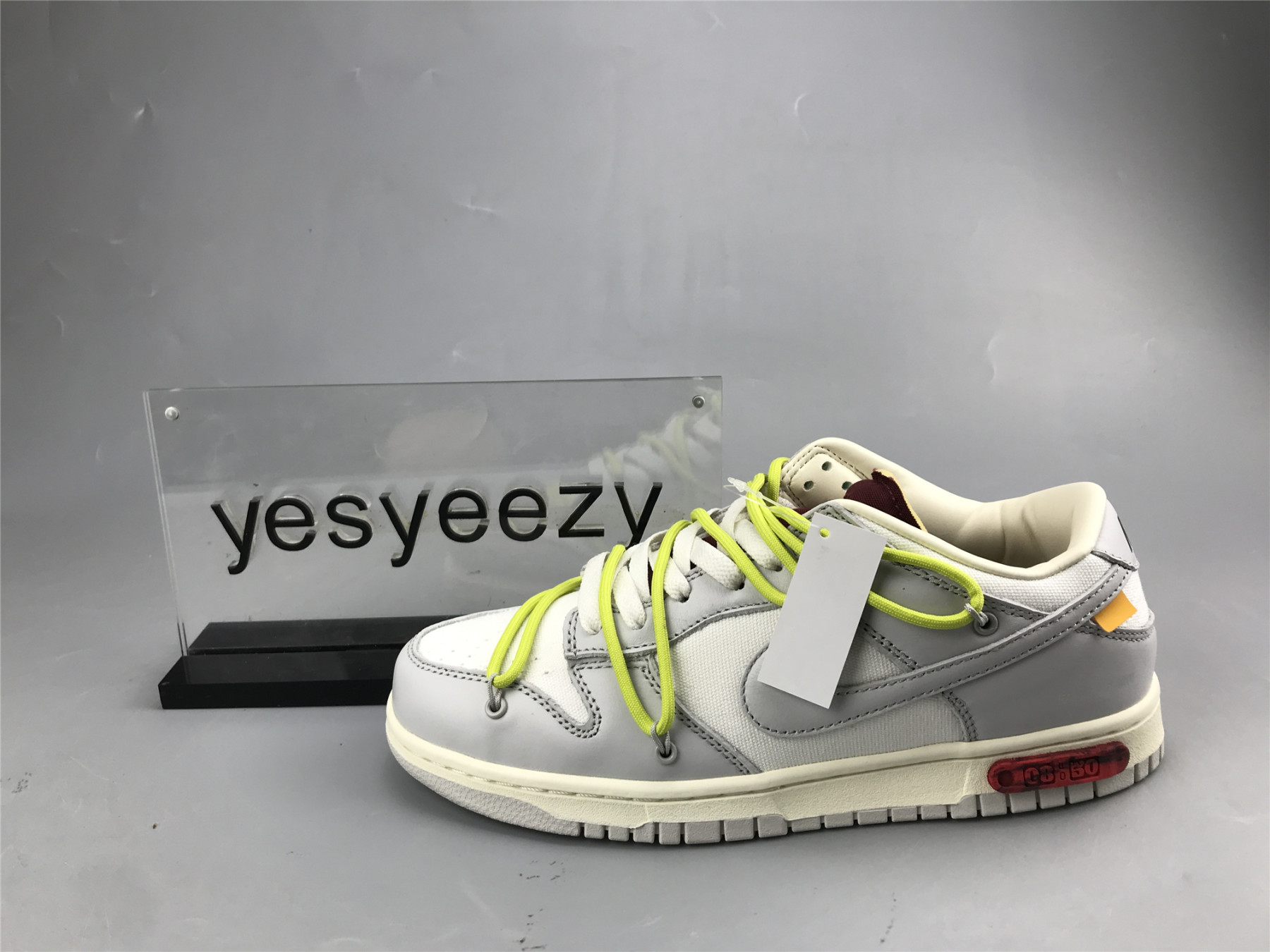 UA NIKE OFF-WHITE X DUNK LOW 