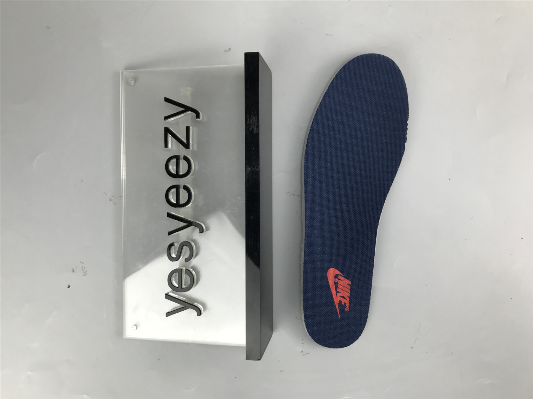 UA NIKE NBA X DUNK LOW EMB 