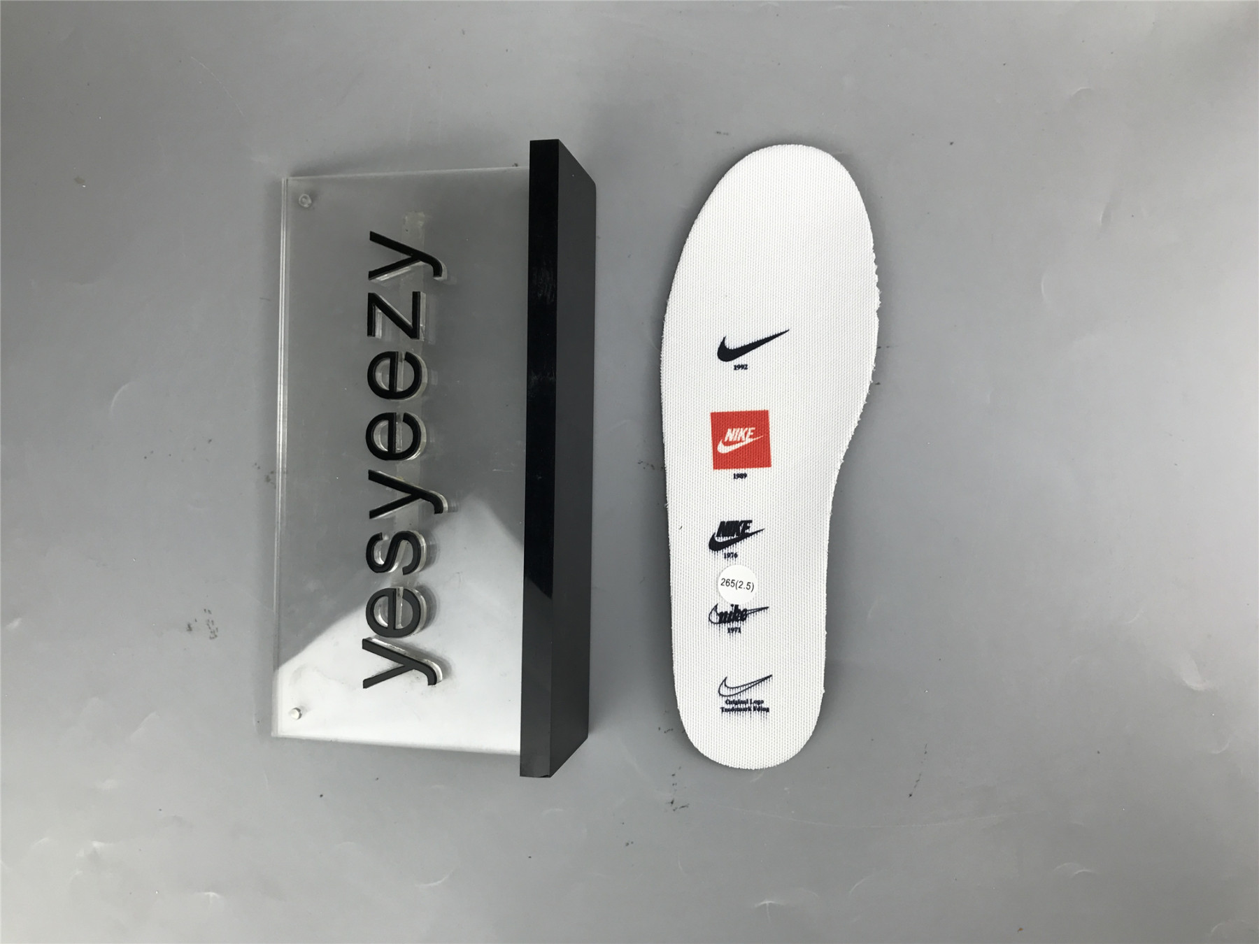 UA NIKE DUNK HIGH SE 