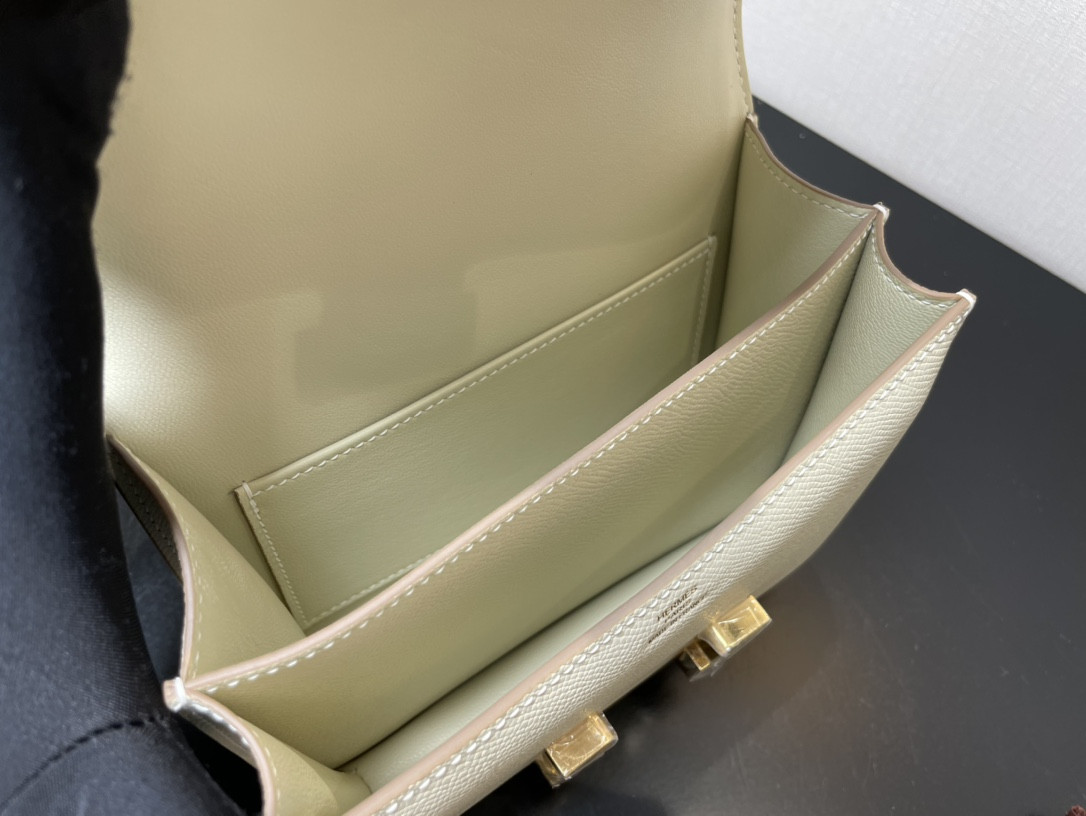 H**me5 Constance 19 Epsom Gold Hardware 7.25" x 6.25" x 2.25"