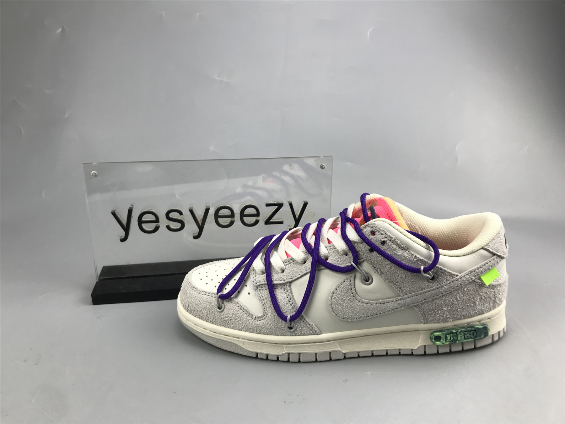 UA NIKE OFF-WHITE X DUNK LOW 