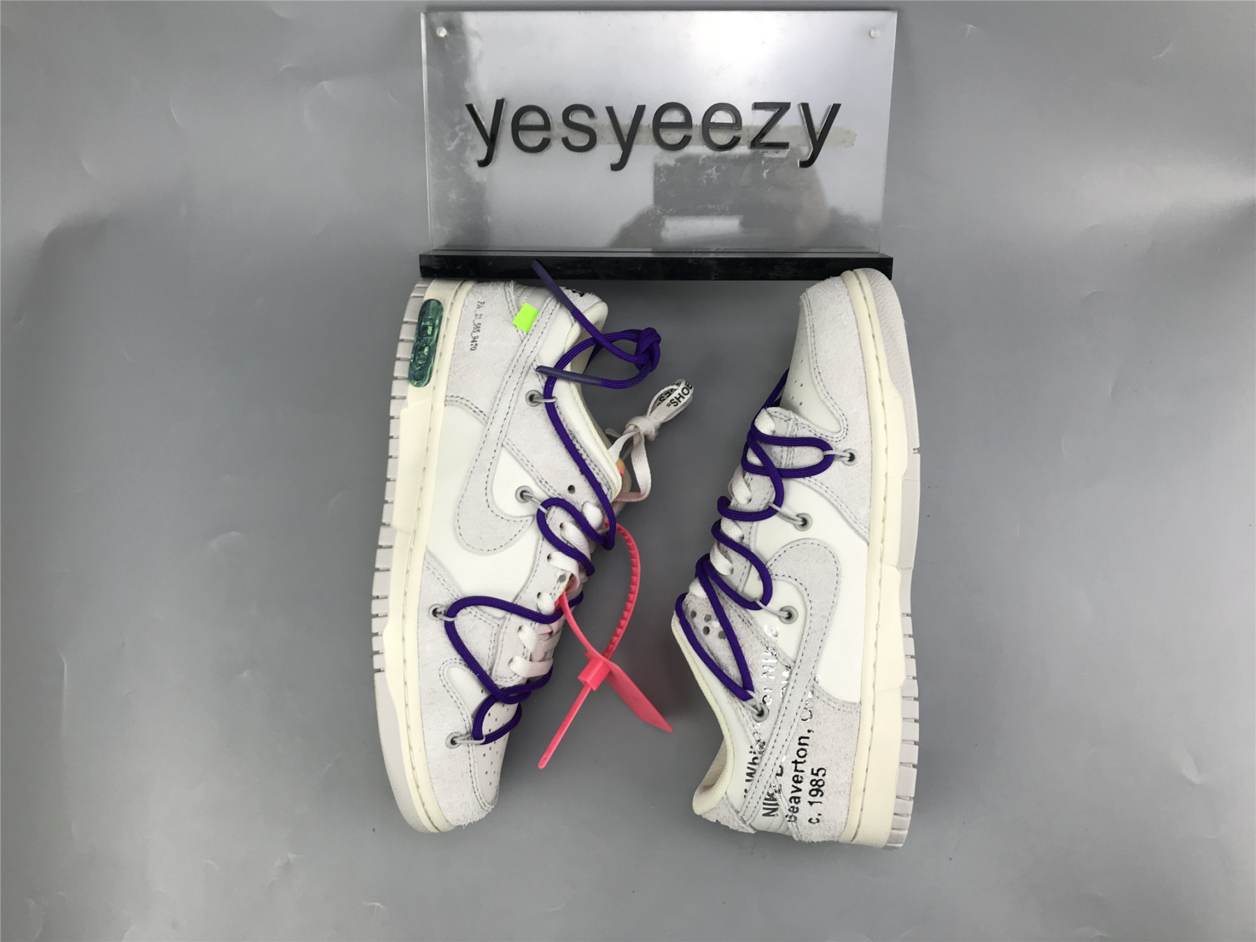 UA NIKE OFF-WHITE X DUNK LOW 