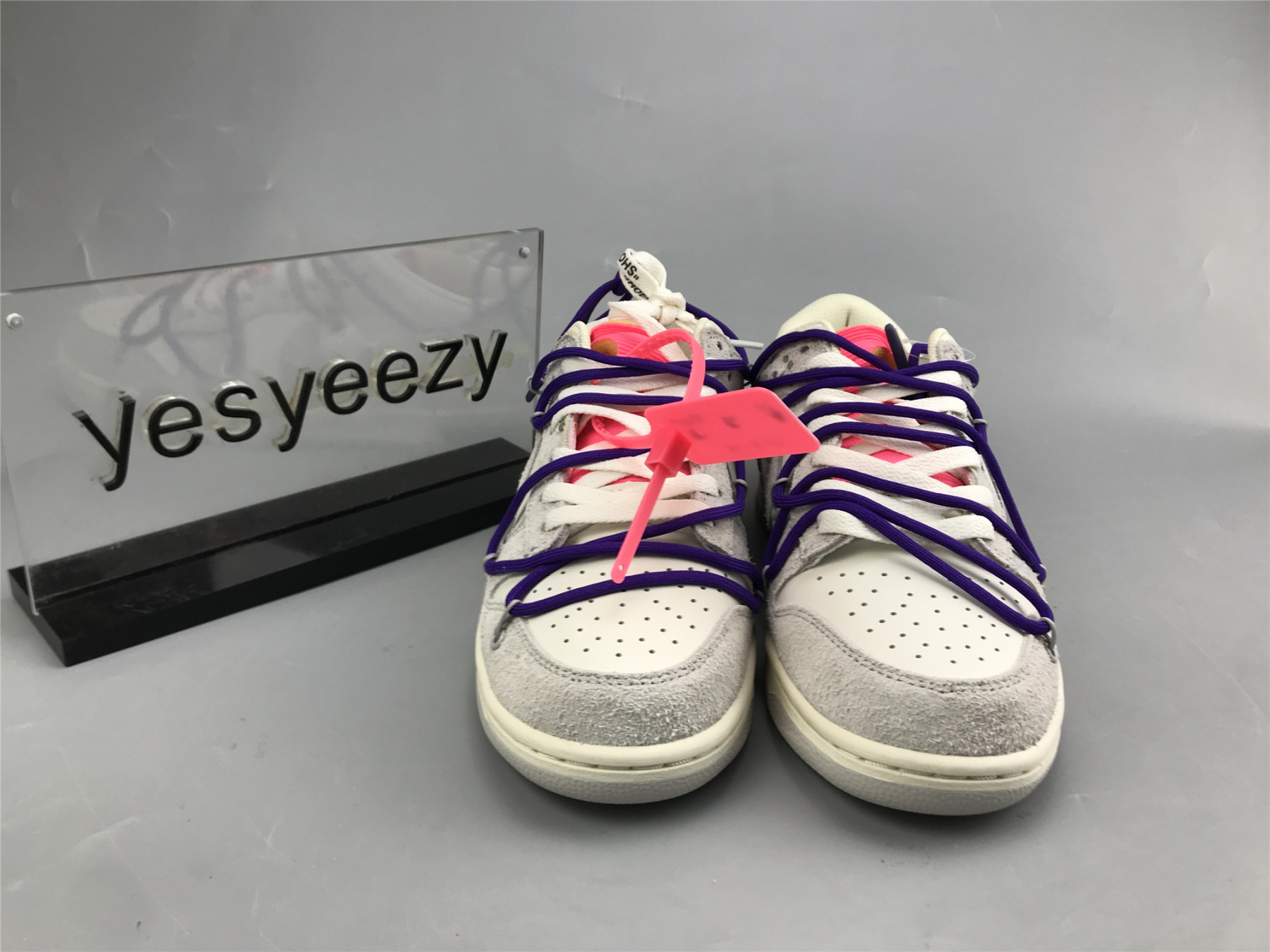 UA NIKE OFF-WHITE X DUNK LOW 