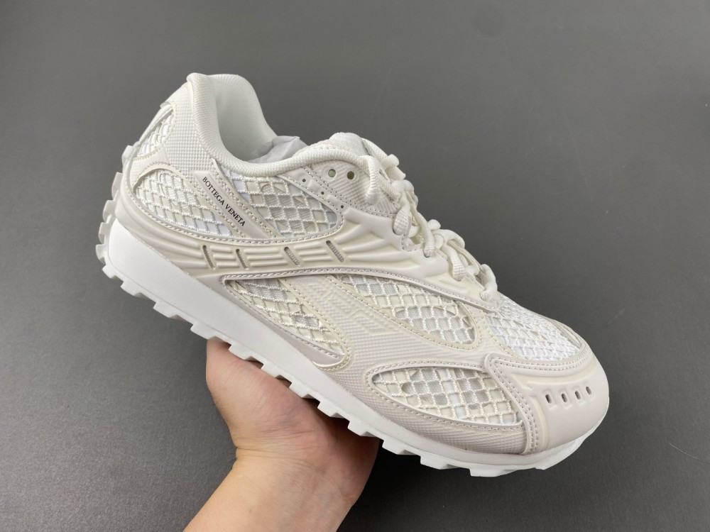 UA B0tt*ga Ven*ta Orbit Sneaker