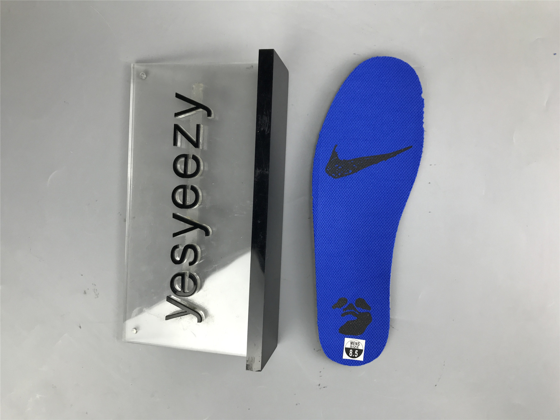 UA NIKE OFF-WHITE X DUNK LOW 