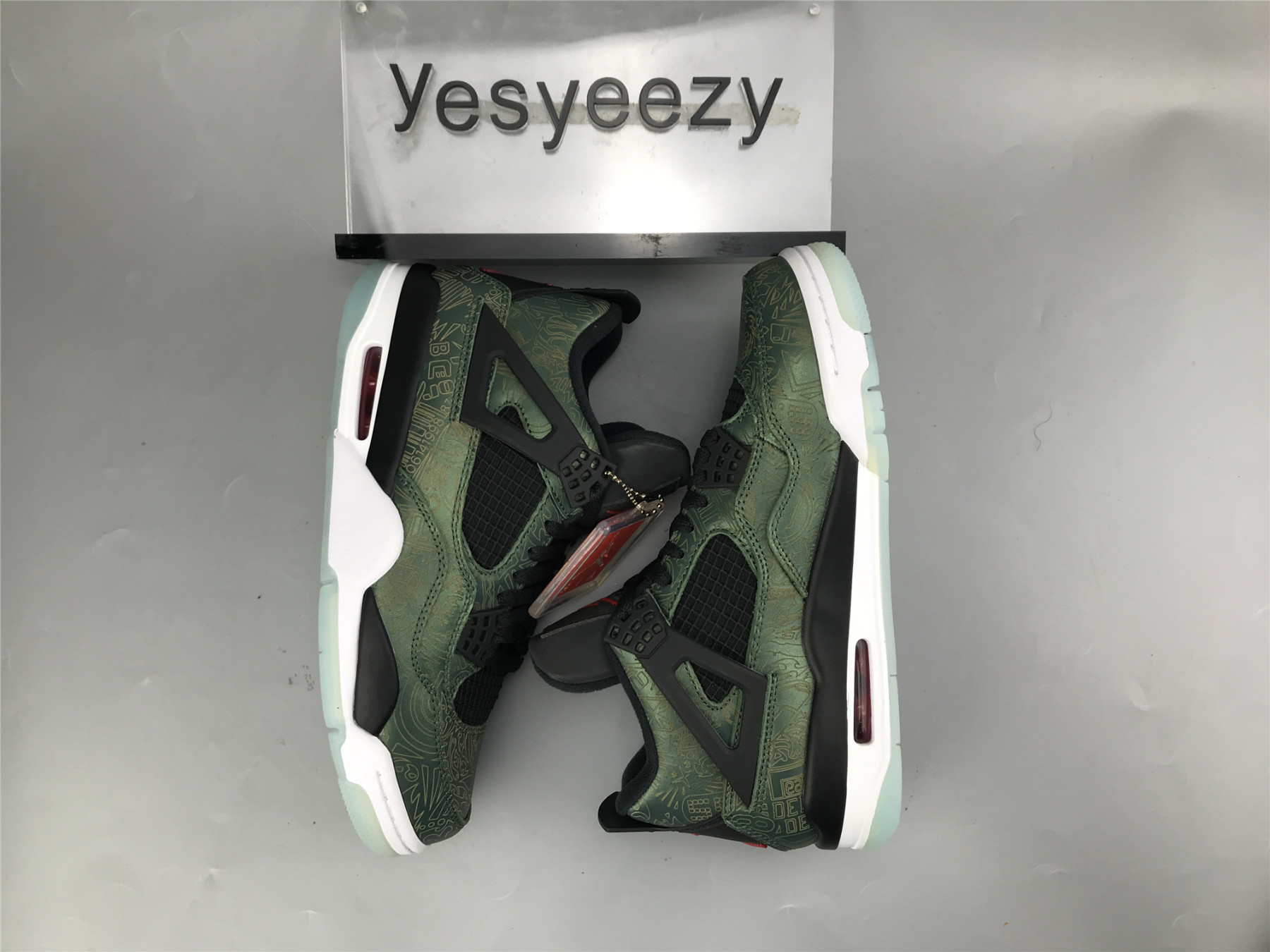 UA AIR JORDAN 4 RETRO LASER GREEN