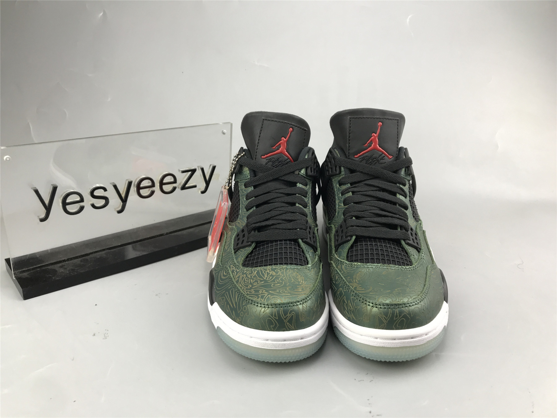 UA AIR JORDAN 4 RETRO LASER GREEN