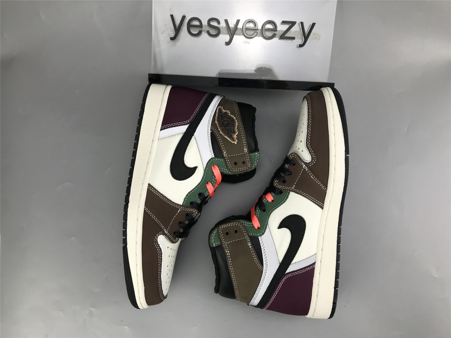 UA JORDAN 1 RETRO HIGH OG HAND CRAFTED