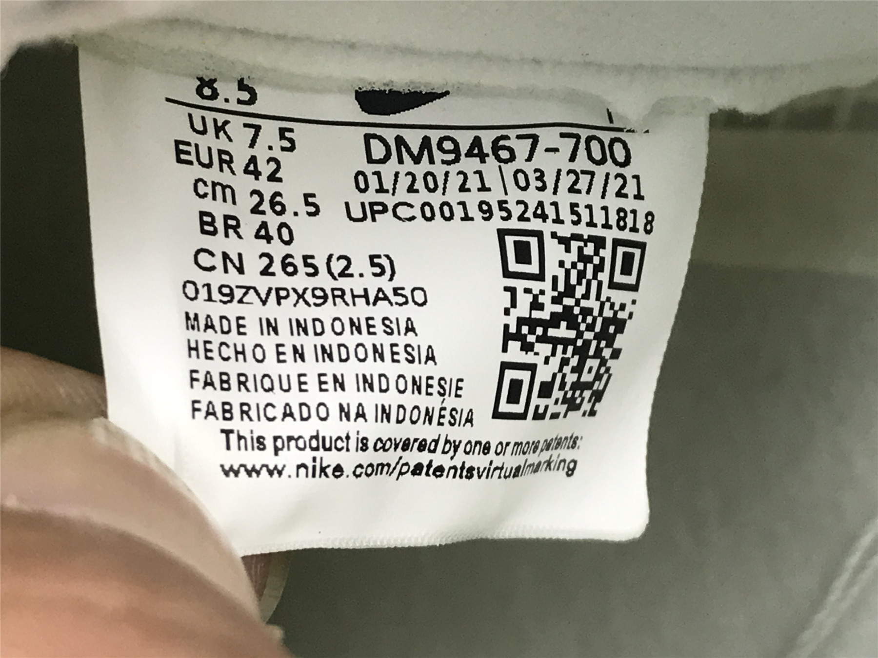 UA NIKE WMNS DUNK LOW OG 