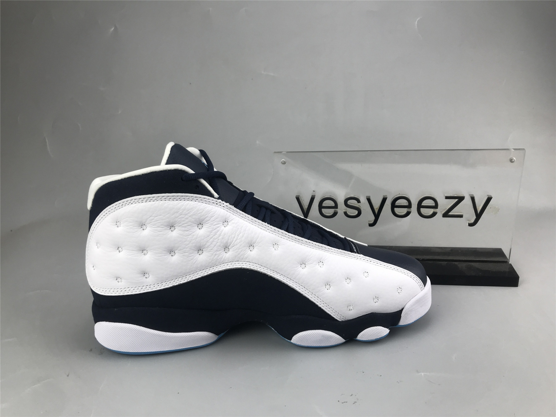 UA AIR JORDAN 13 RETRO 