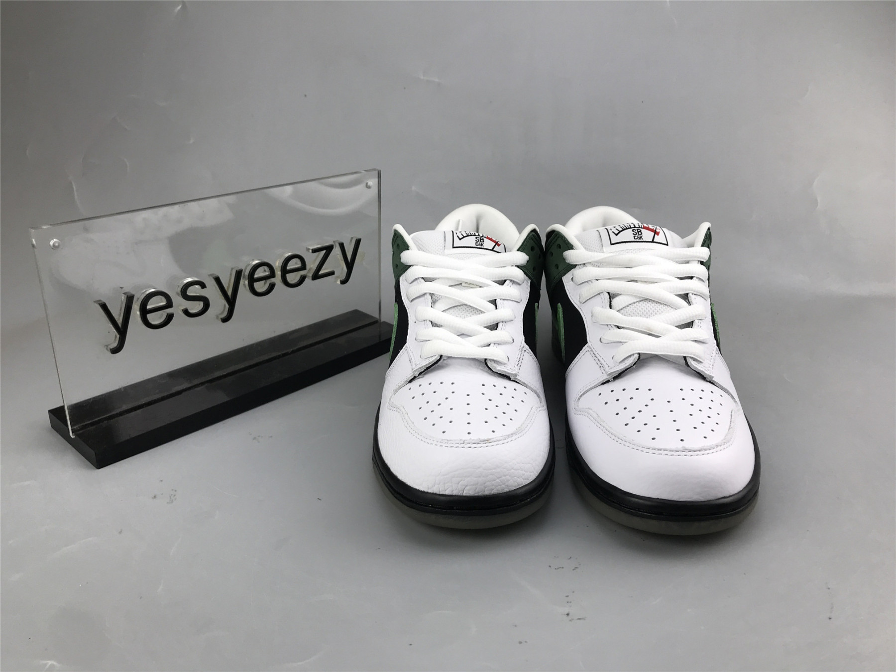 UA NIKE DUNK LOW PREMIUM SB 