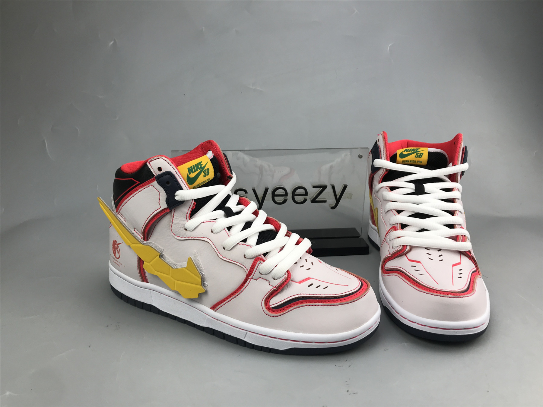 UA GUNDAM X DUNK HIGH SB 