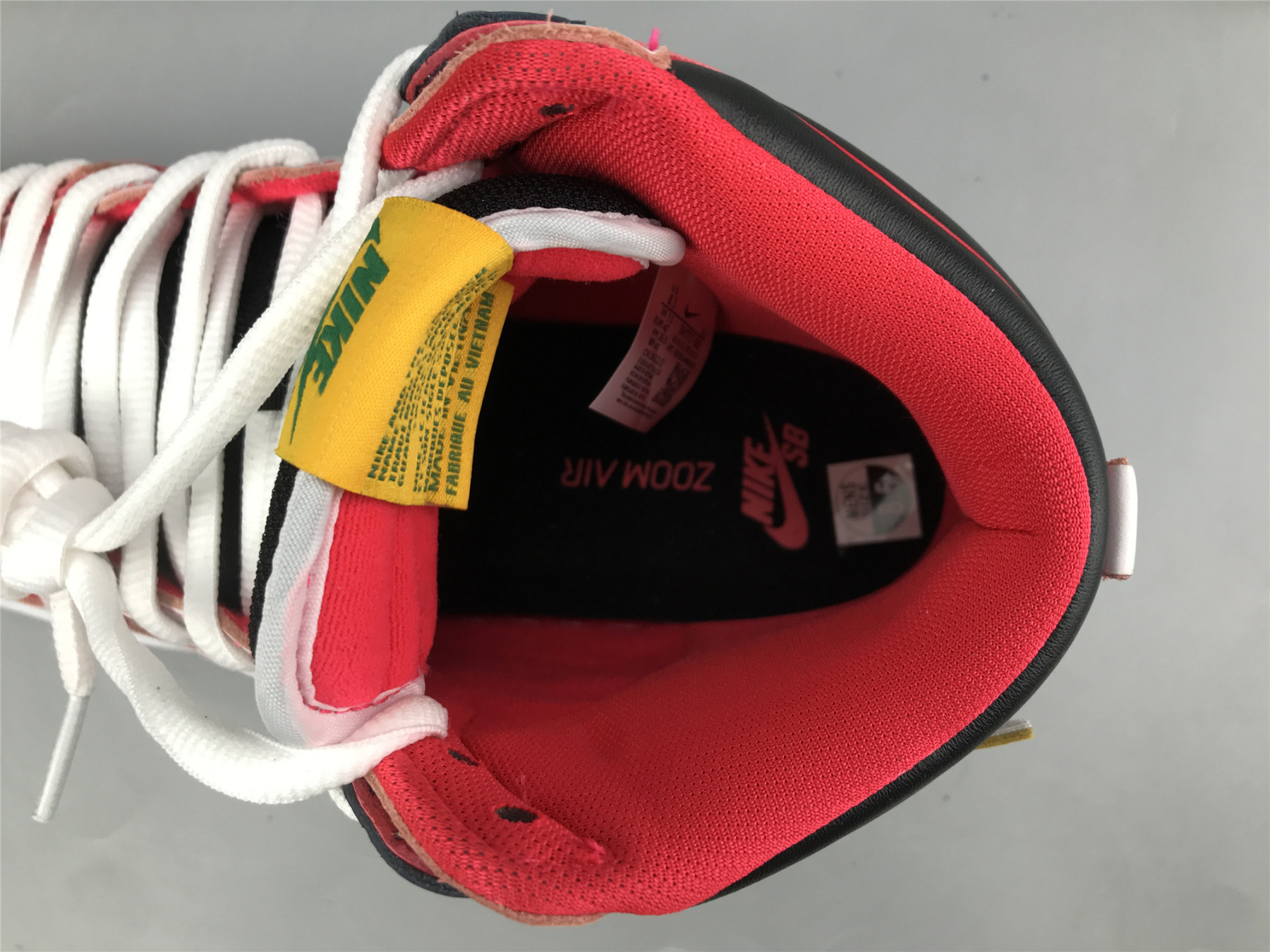 UA GUNDAM X DUNK HIGH SB 