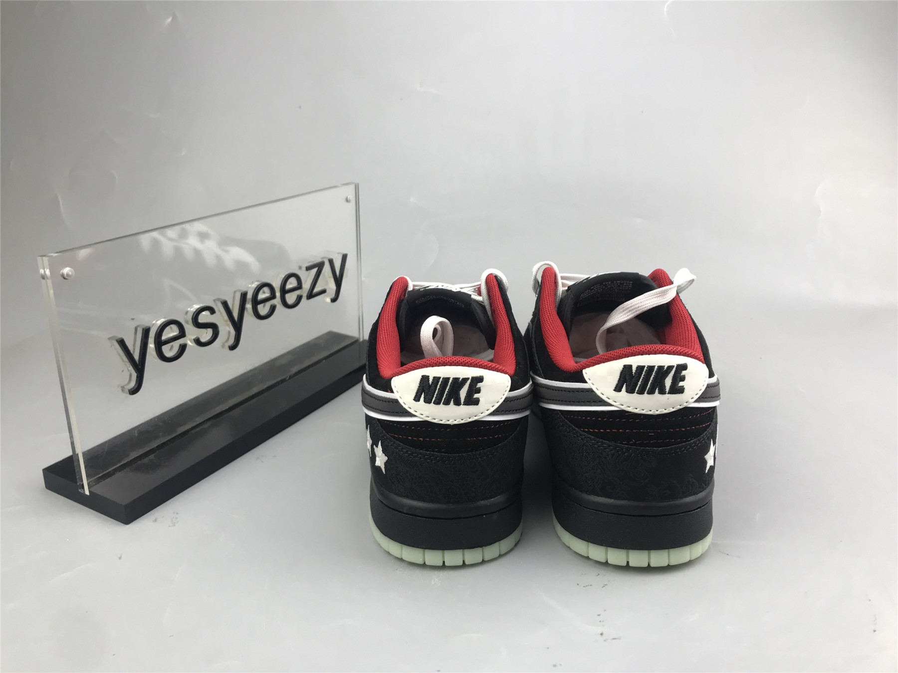 UA NIKE DUNK LOW LPL LEAGUE OF LEGENDS