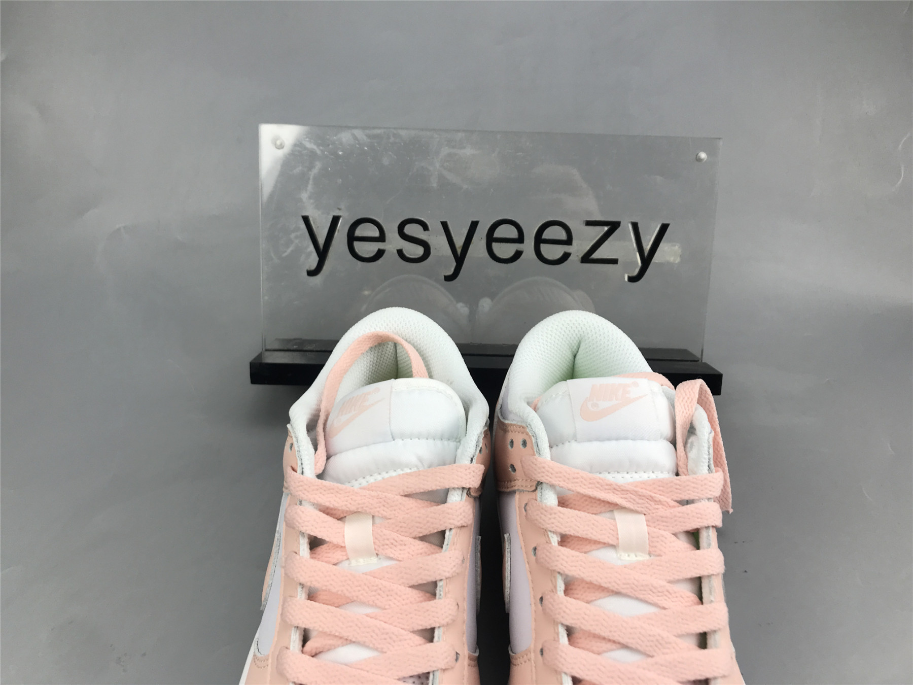 UA NIKE WMNS DUNK LOW NEXT NATURE 