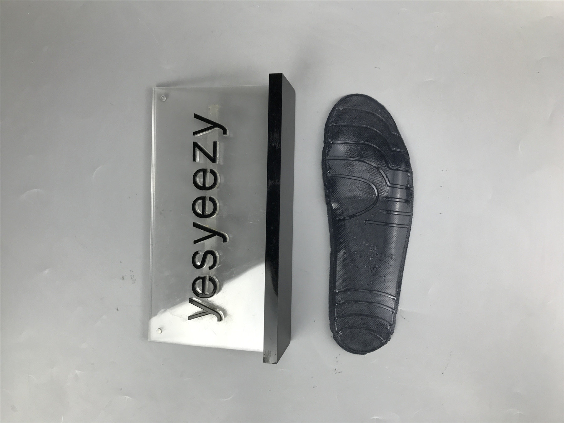 UA TRACK SNEAKER DK.BLUE TRANSPARENT GREY