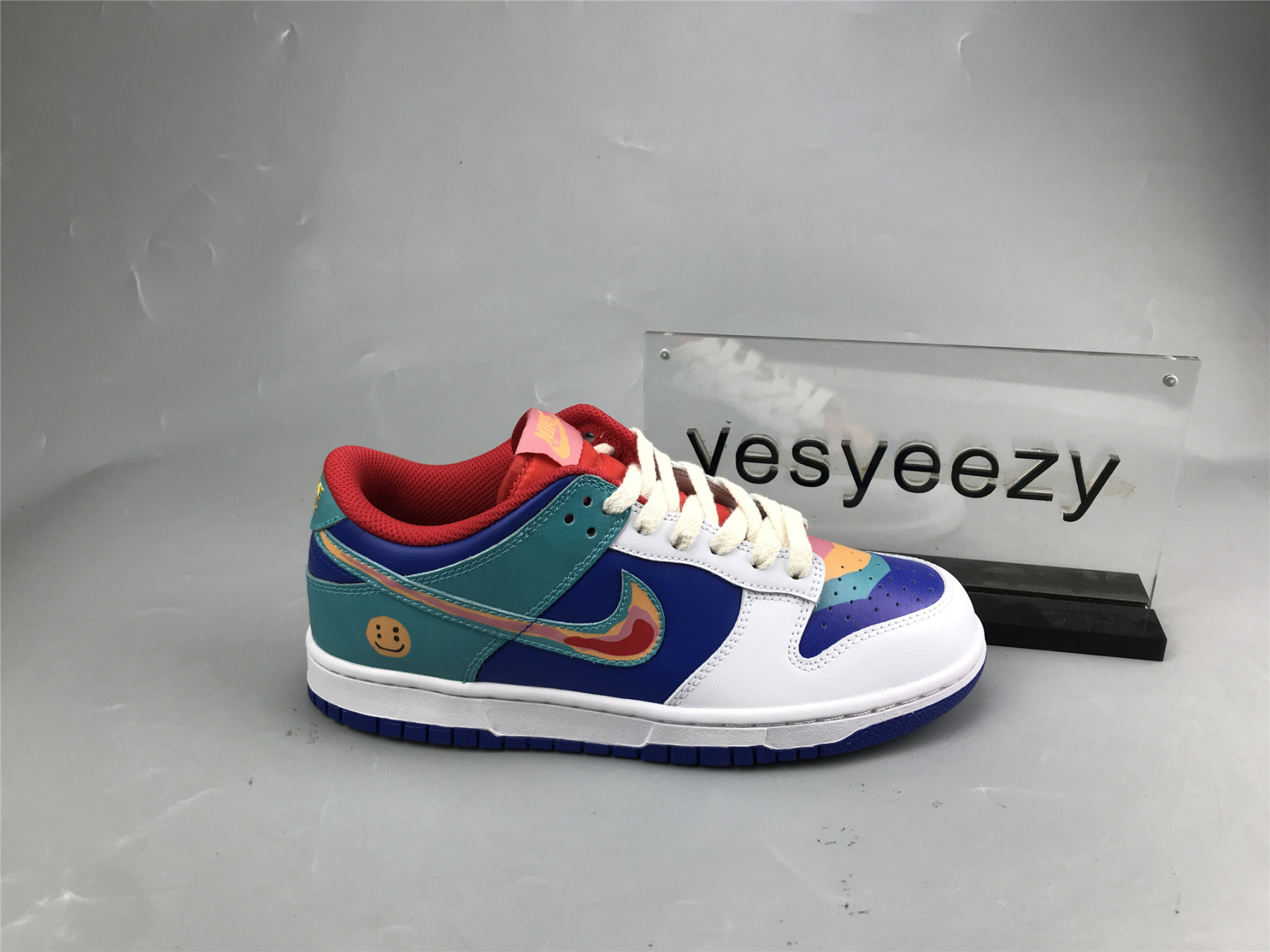 UA NIKE SB DUNK LOW RAINBOW X CACTUSPLANTFLEAMARKET