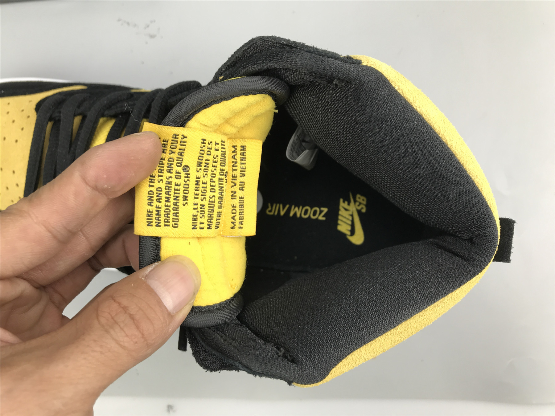 UA NIKE DUNK HIGH PRO SB 