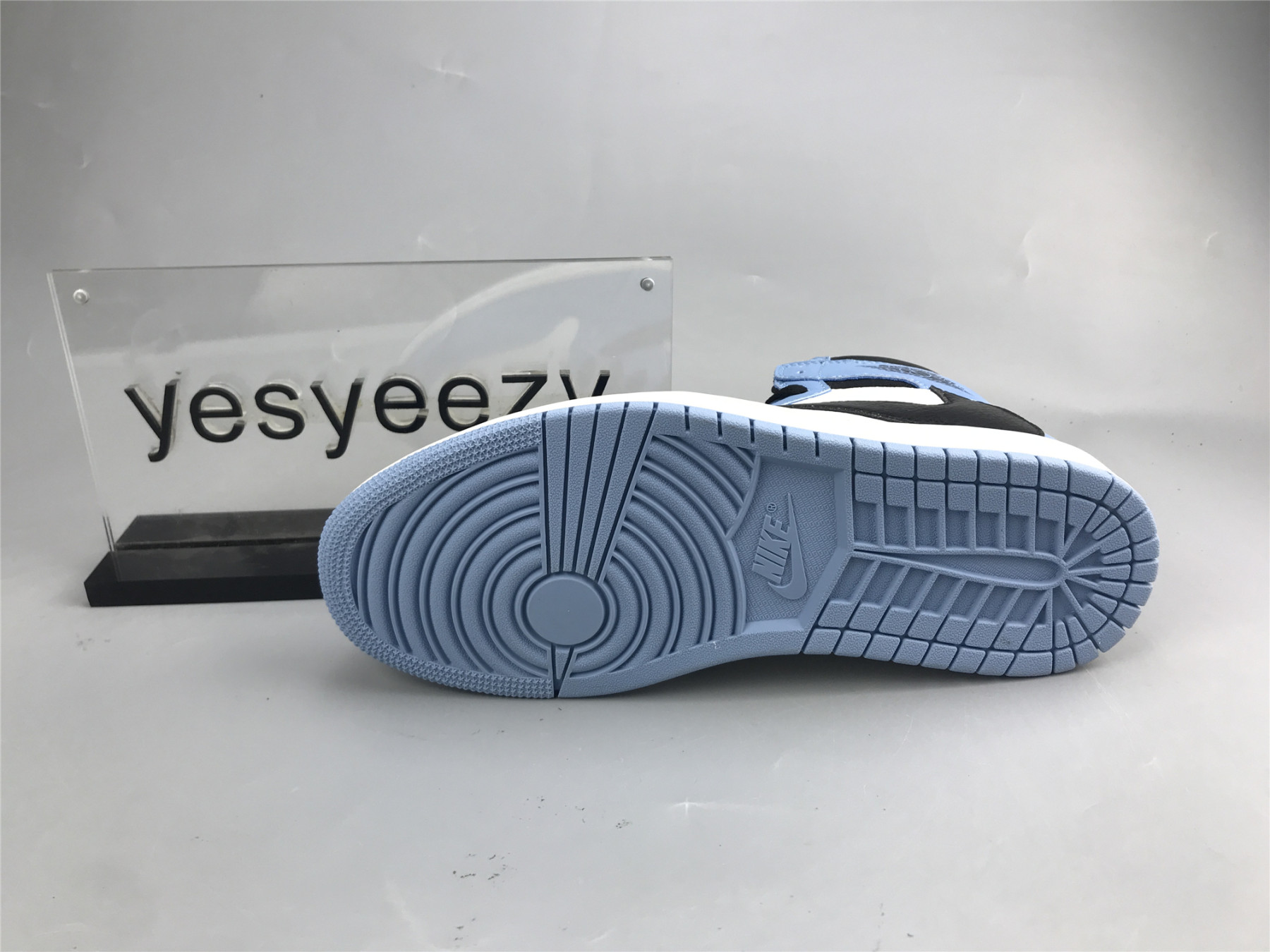 UA FRAGMENT X TS X AIR JORDAN 1 HIGH OG SP UNIVERSITY BLUEÂ