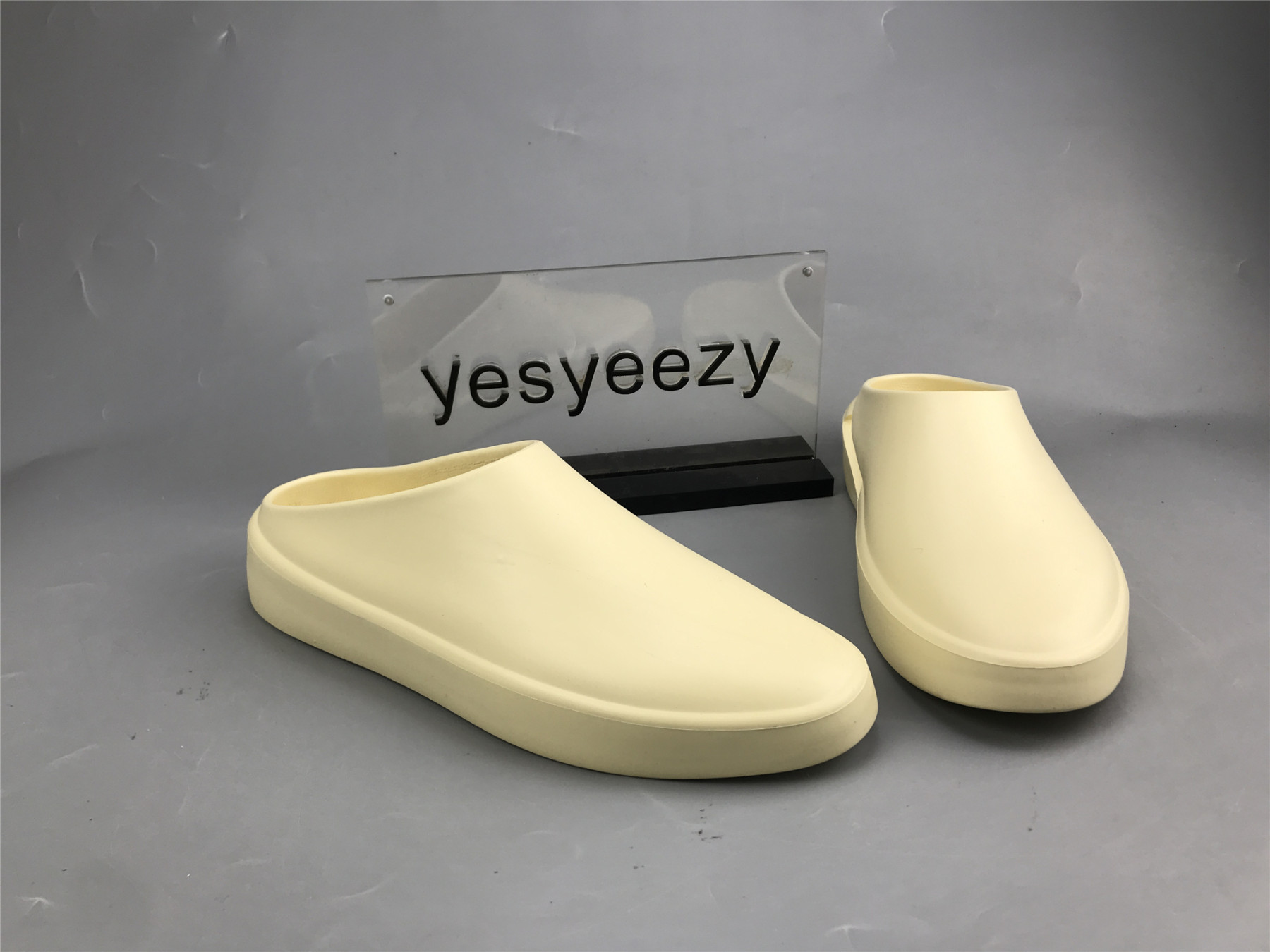 UA FEAR OF GOD CALIFORNIA BACKLESS SLIP-ON 