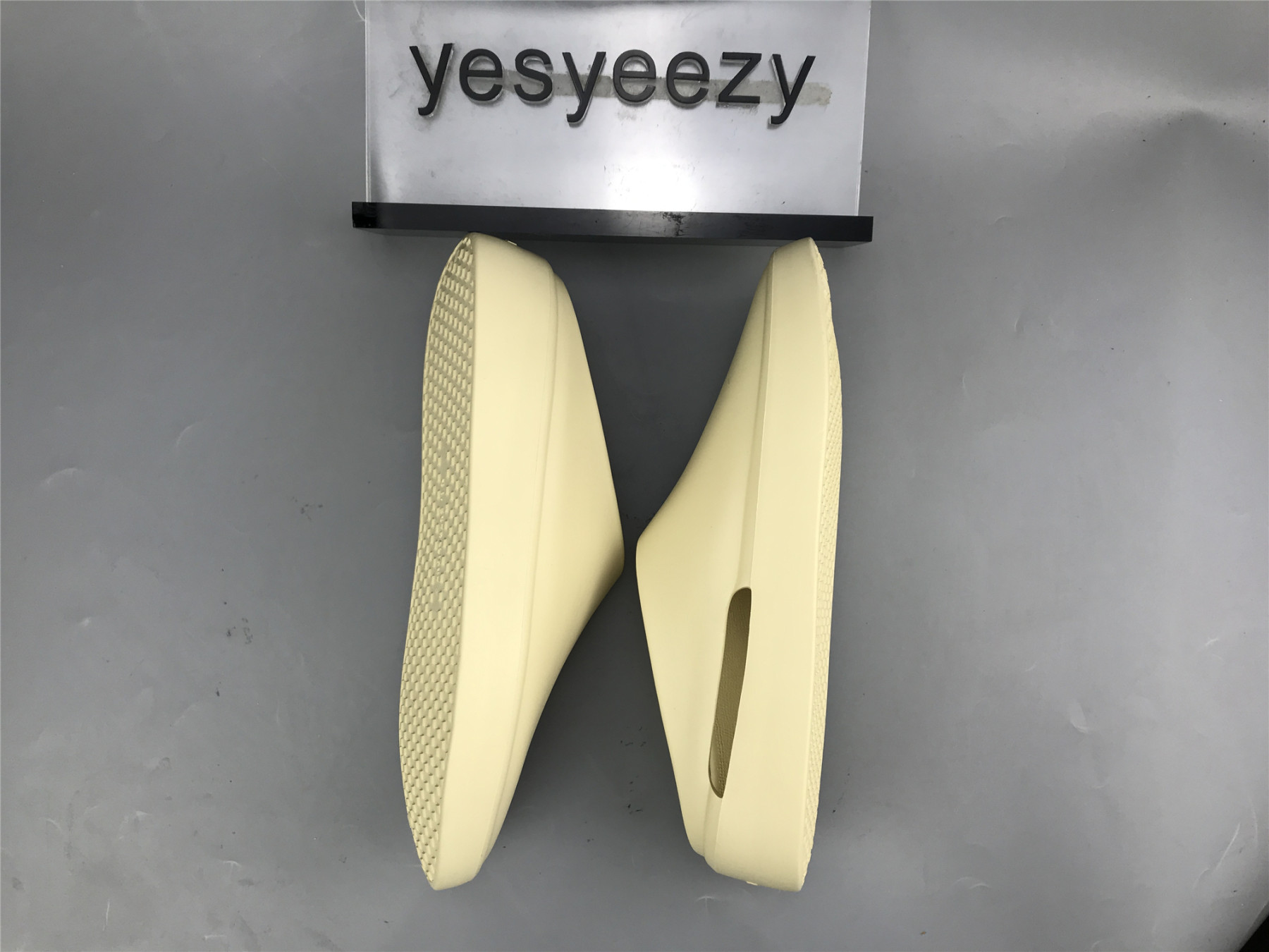 UA FEAR OF GOD CALIFORNIA BACKLESS SLIP-ON 
