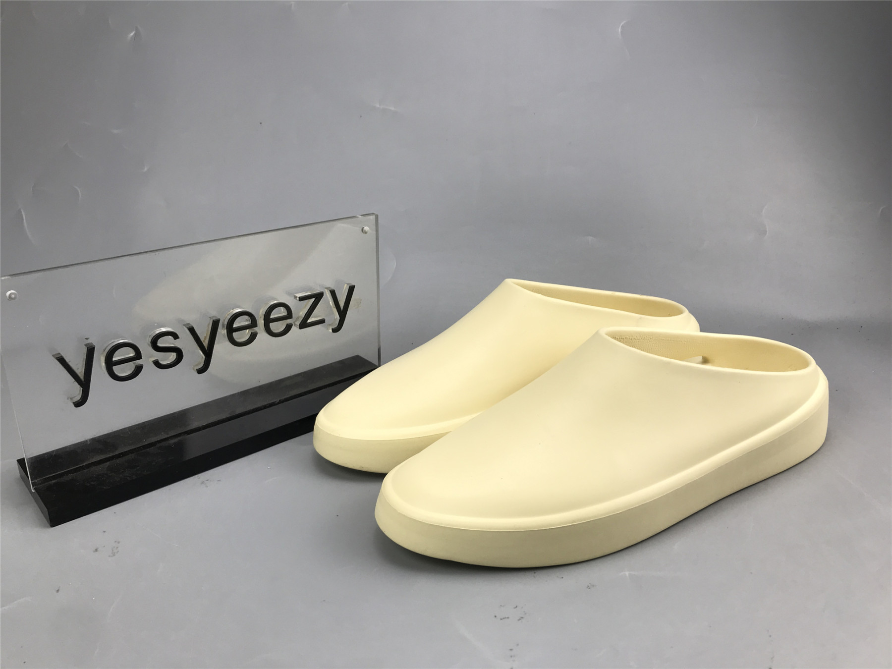 UA FEAR OF GOD CALIFORNIA BACKLESS SLIP-ON 