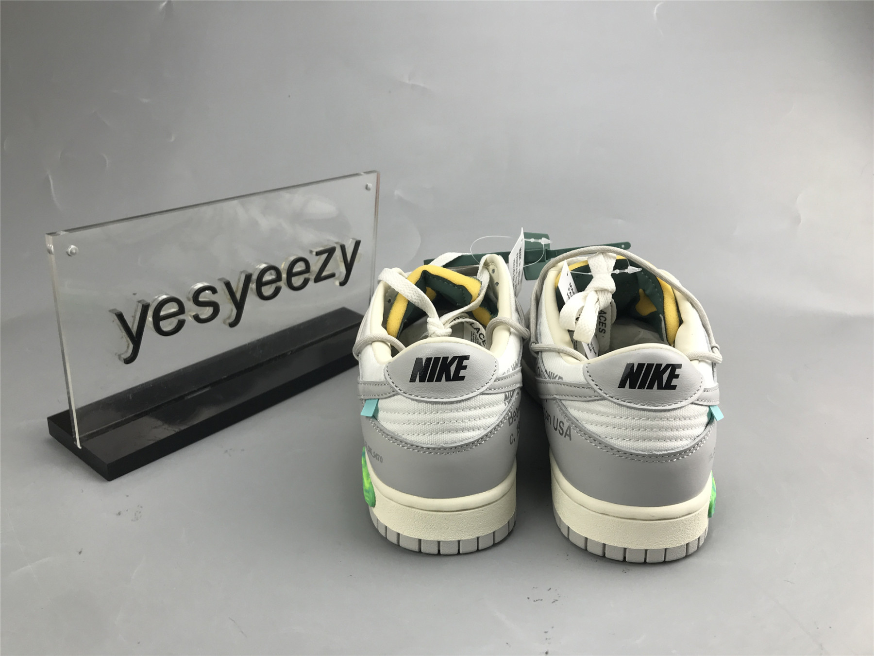 UA NIKE OFF-WHITE X DUNK LOW 