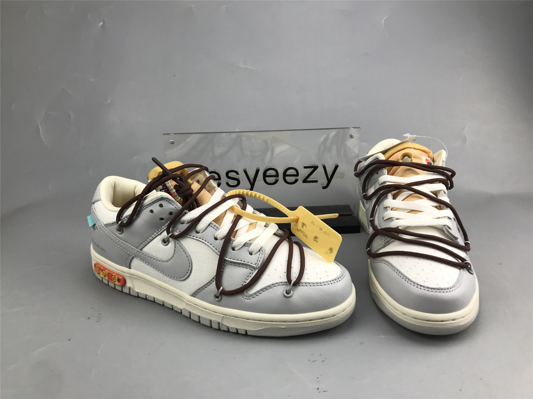 UA NIKE OFF-WHITE X DUNK LOW 