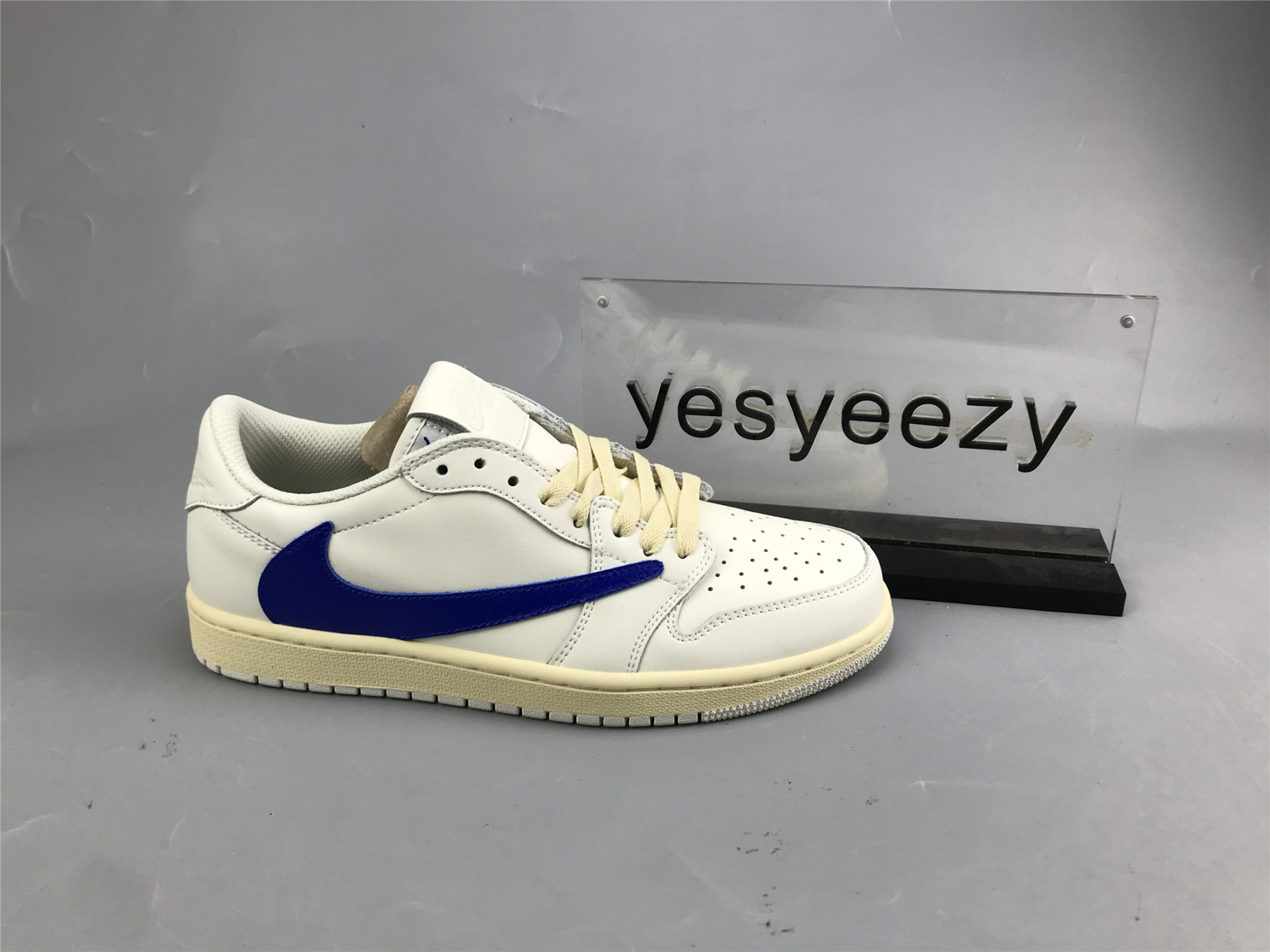 UA AIR JORDAN 1 LOW RETRO OG SP