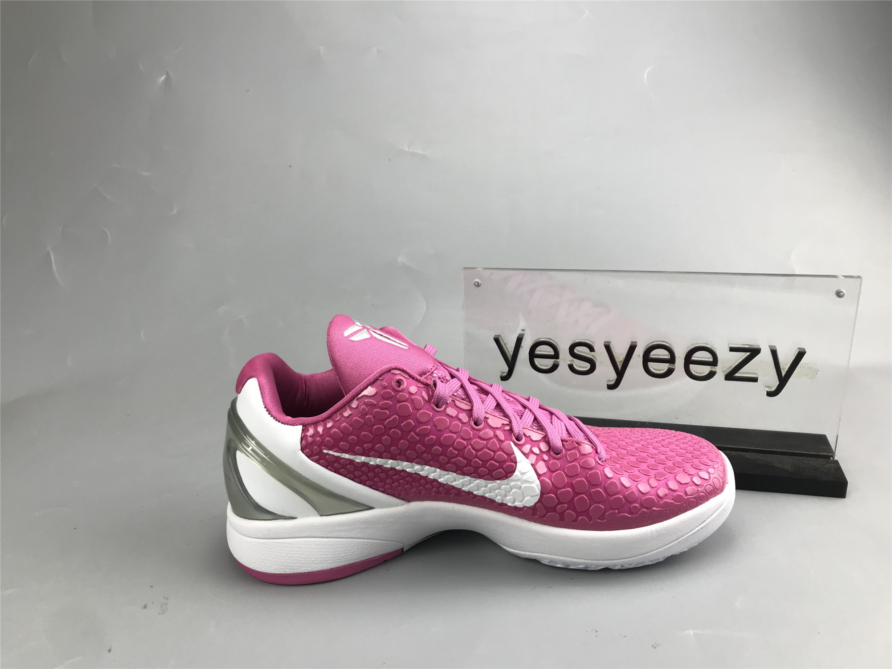 UA NIKE ZOOM KOBE 6 PROTRO 