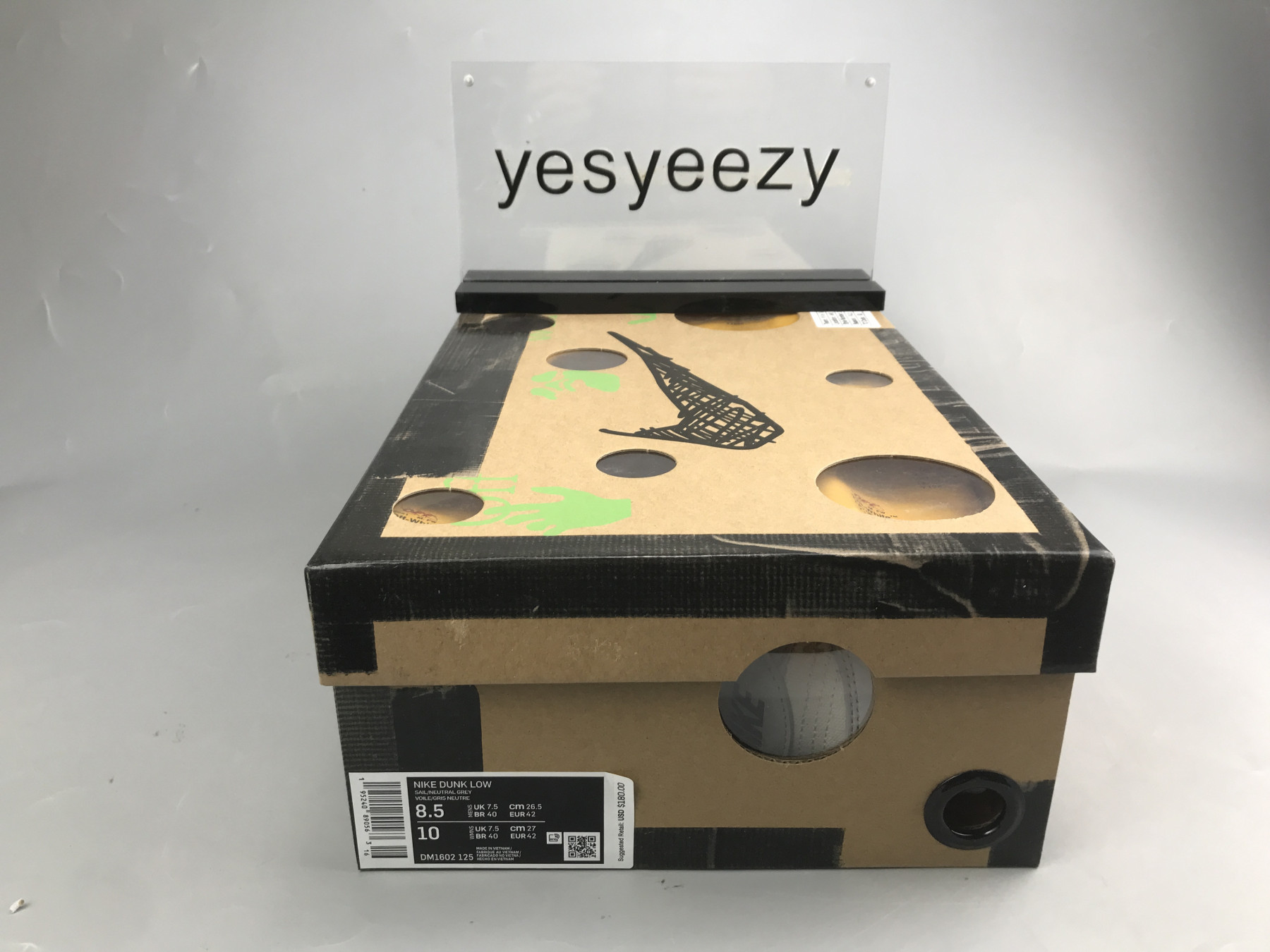 UA NIKE OFF-WHITE X DUNK LOW 