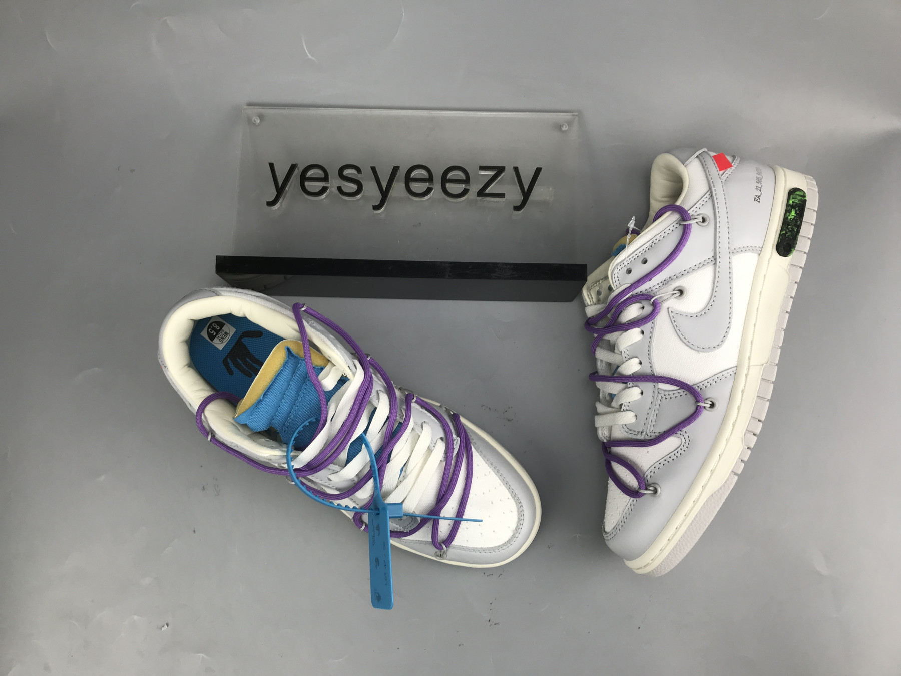 UA NIKE OFF-WHITE X DUNK LOW 