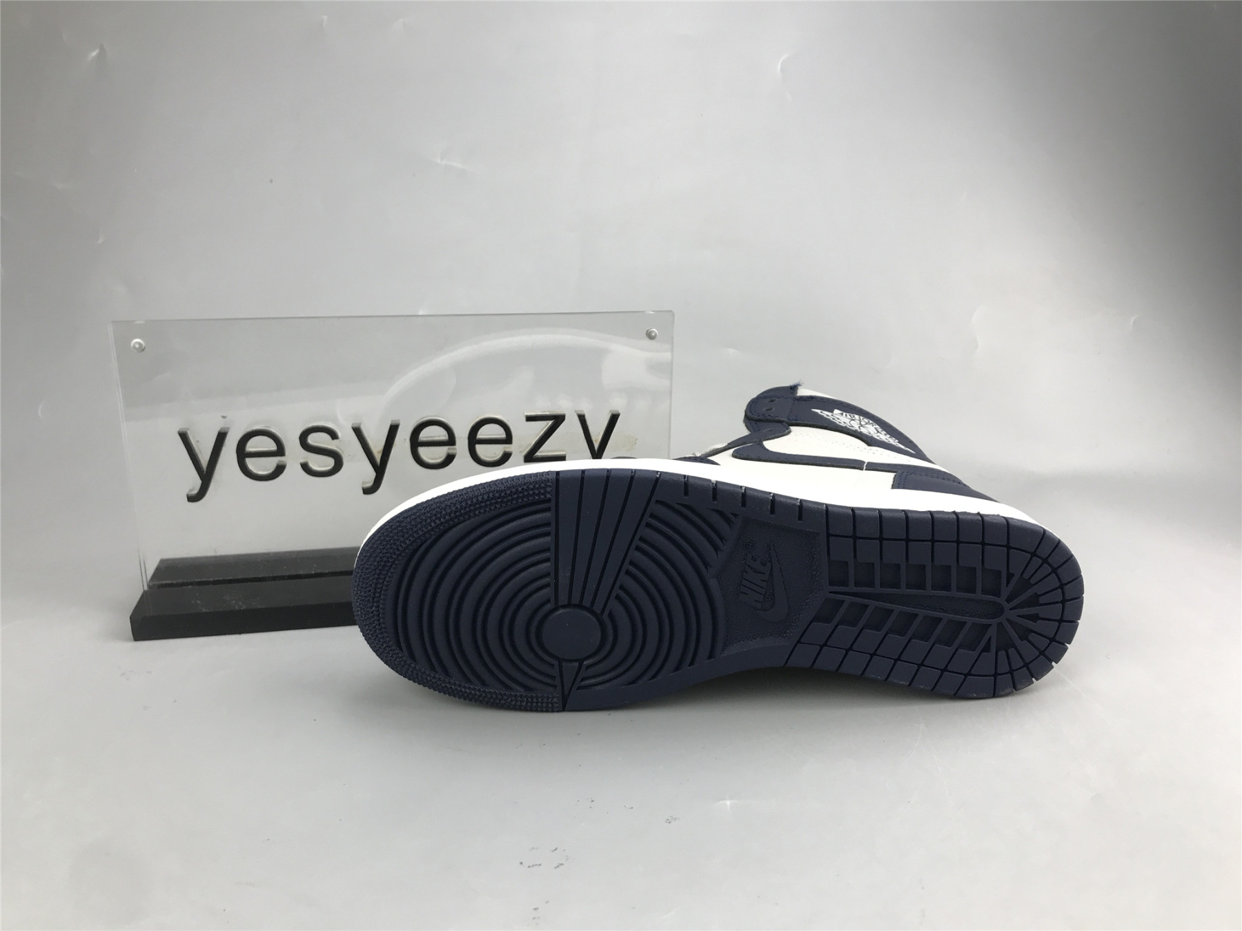 UA AIR JORDAN 1 RETRO HIGH 