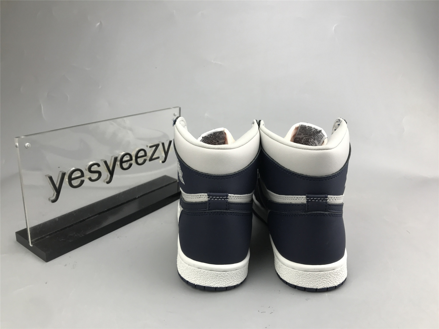 UA AIR JORDAN 1 RETRO HIGH 