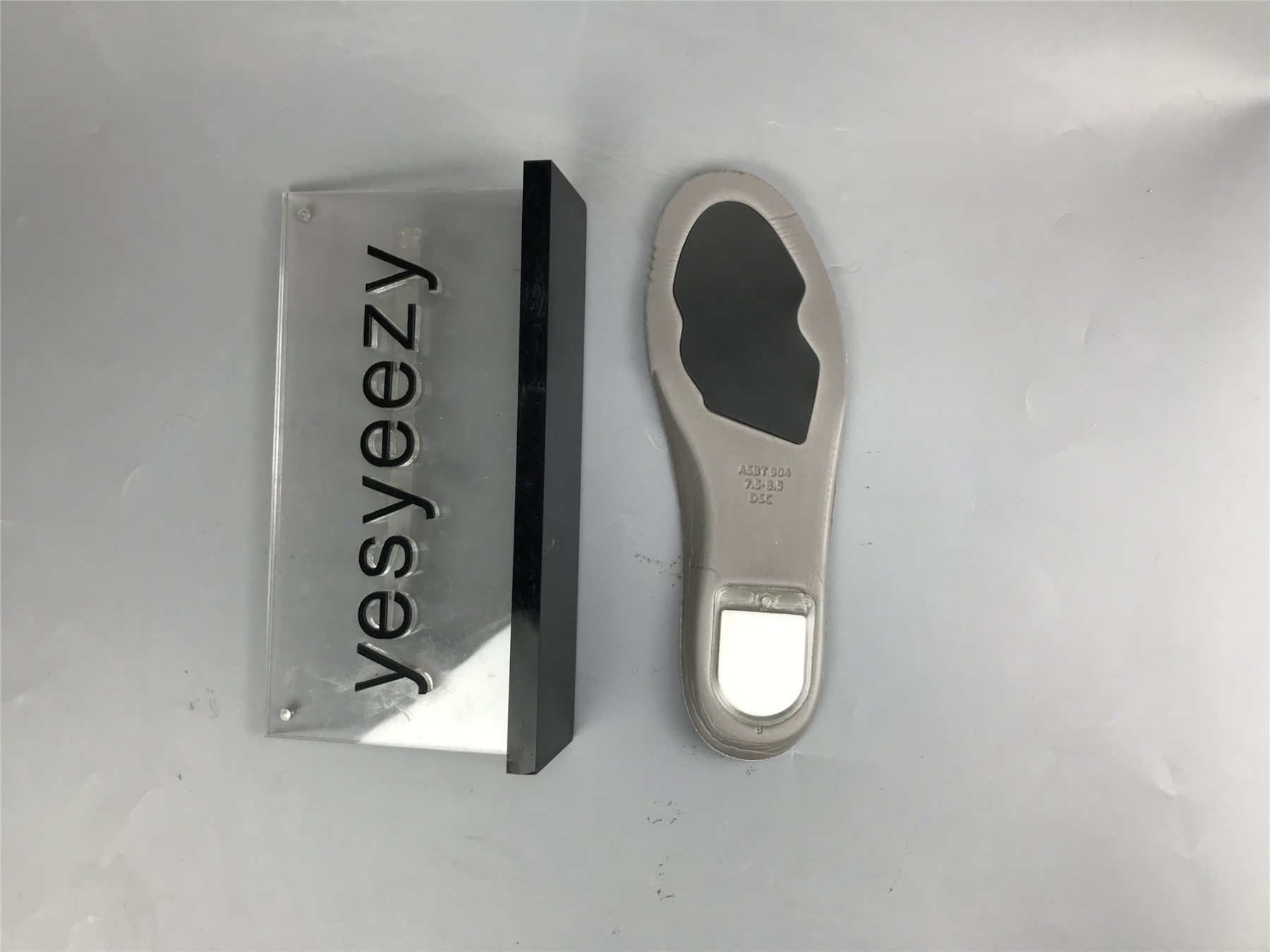 UA NIKE DUNK HIGH PRO ISO SB 