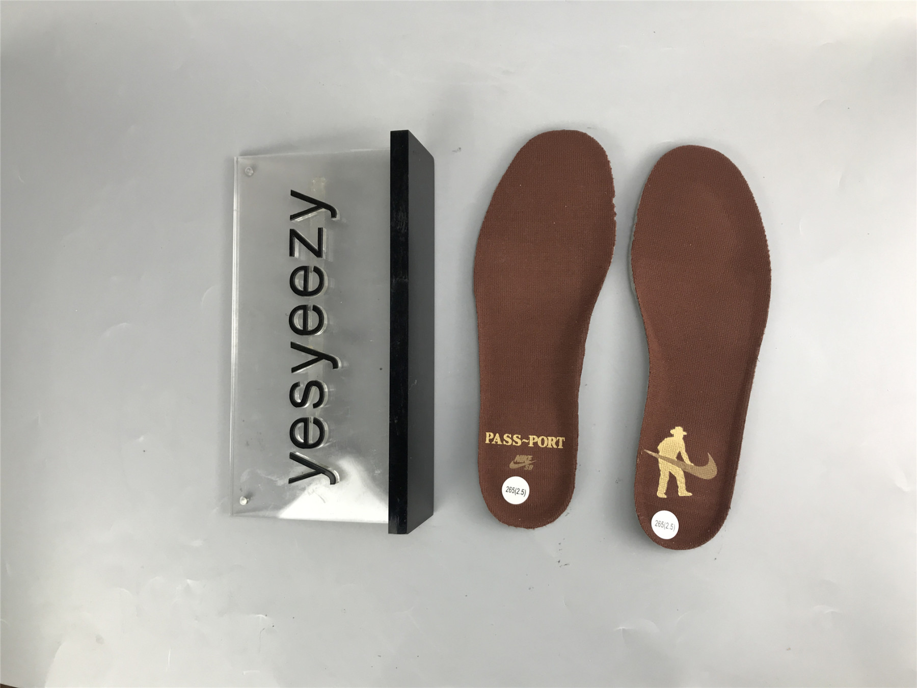 UA PASS~PORT X NIKE SB DUNK HIGH â€œWORKBOOTâ€