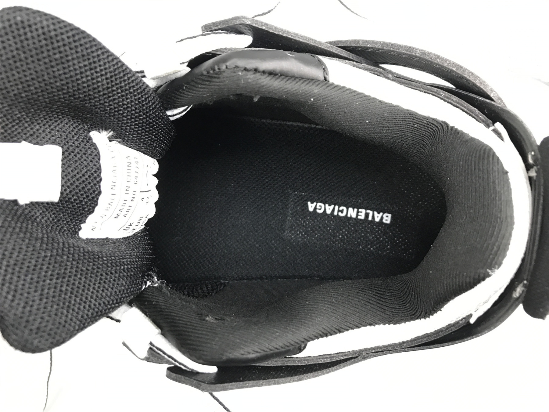 UA TRACK CLEAR SOLE WHITE BLACK